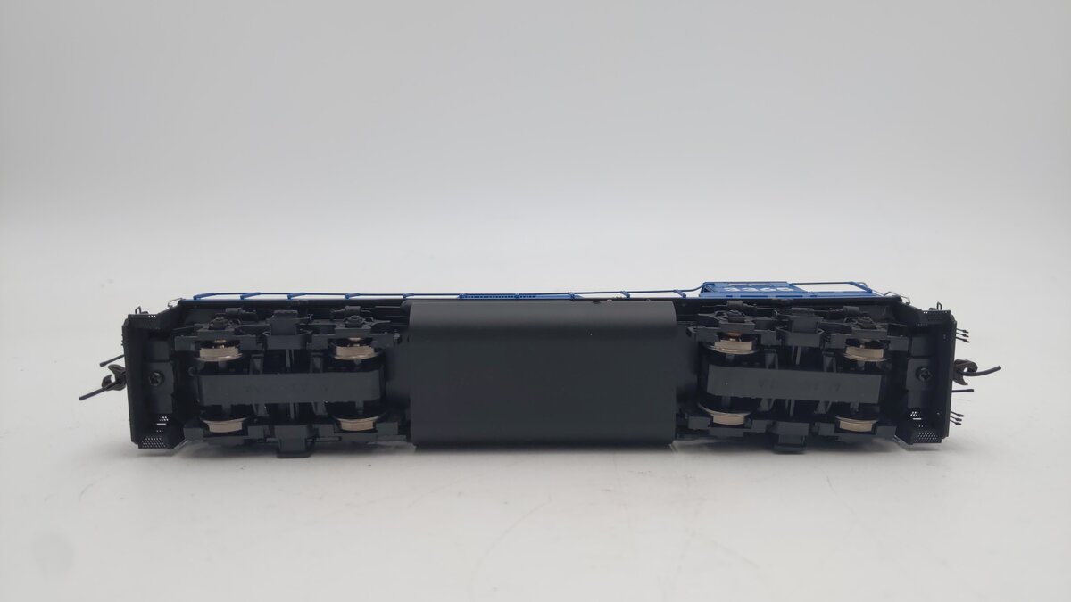 Atlas 10000958 HO Scale GP40-2 Conrail Diesel Locomotive #3365