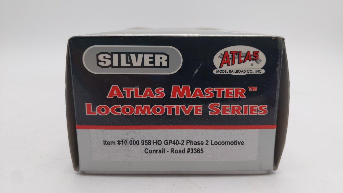 Atlas 10000958 HO Scale GP40-2 Conrail Diesel Locomotive #3365