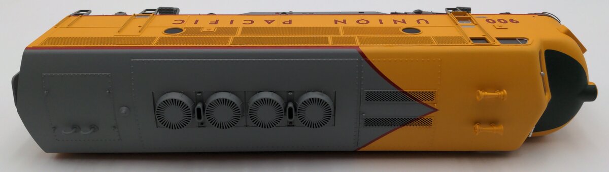 Atlas 3649-1 O Scale Union Pacific F3A Phase 2 Diesel Locomotive #900 (2-Rail) LN/Box