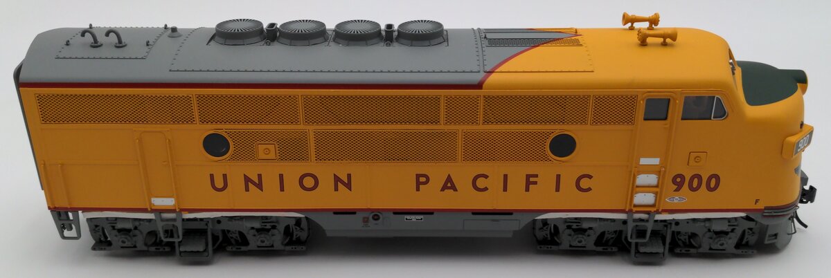 Atlas 3649-1 O Scale Union Pacific F3A Phase 2 Diesel Locomotive #900 (2-Rail) LN/Box
