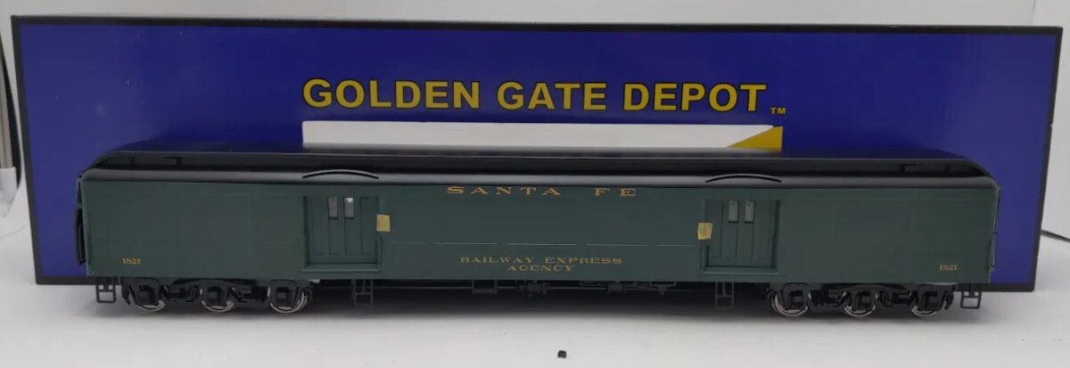Golden Gate Depot O Scale Santa Fe Heavyweight Car #1821 (2Rail) EX/Box