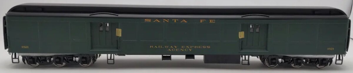 Golden Gate Depot O Scale Santa Fe Heavyweight Car #1821 (2Rail) EX/Box