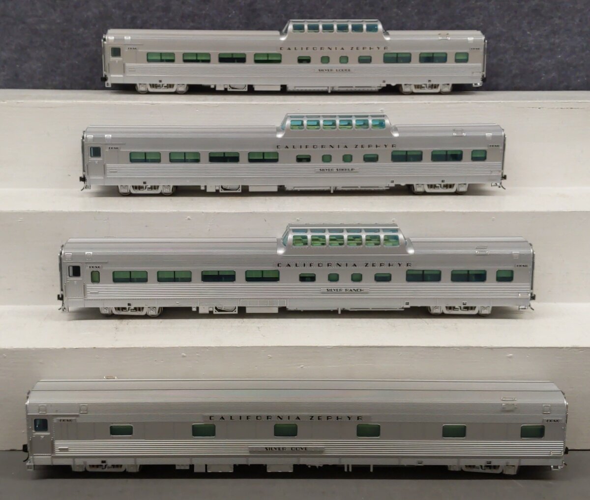 Atlas 3009020S O CB&Q GSC Ltd Edition California Zephyr Passenger Car 2-Rail Set LN/Box