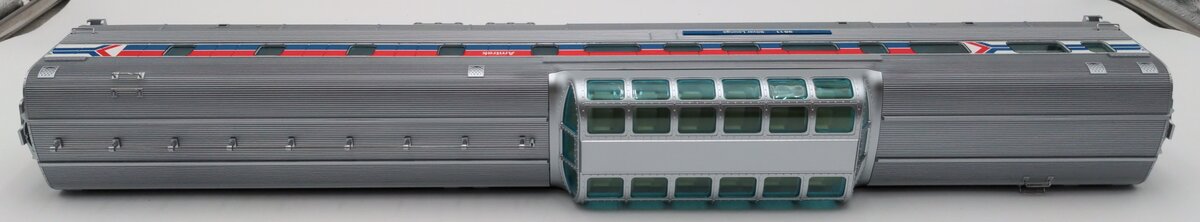 Atlas 3009009-2 O Scale Amtrak "Silver Lounge" Buffet Dome Car #9811 (2-Rail) LN/Box