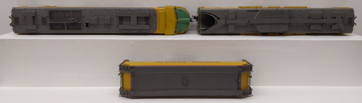 Overland 1-30 O Scale Brass UP Gas Turbine Diesel Locomotive Set #8 (2-Rail) EX/Box