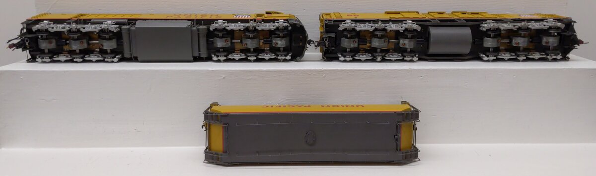 Overland 1-30 O Scale Brass UP Gas Turbine Diesel Locomotive Set #8 (2-Rail) EX/Box