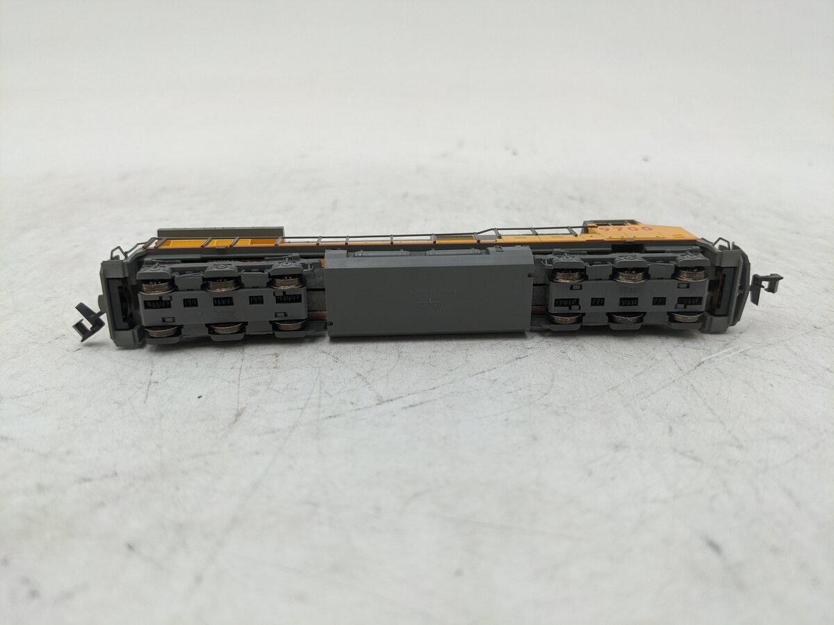 Kato 176-3306 N Scale Union Pacific C44-9W Diesel Locomotive EX/Box