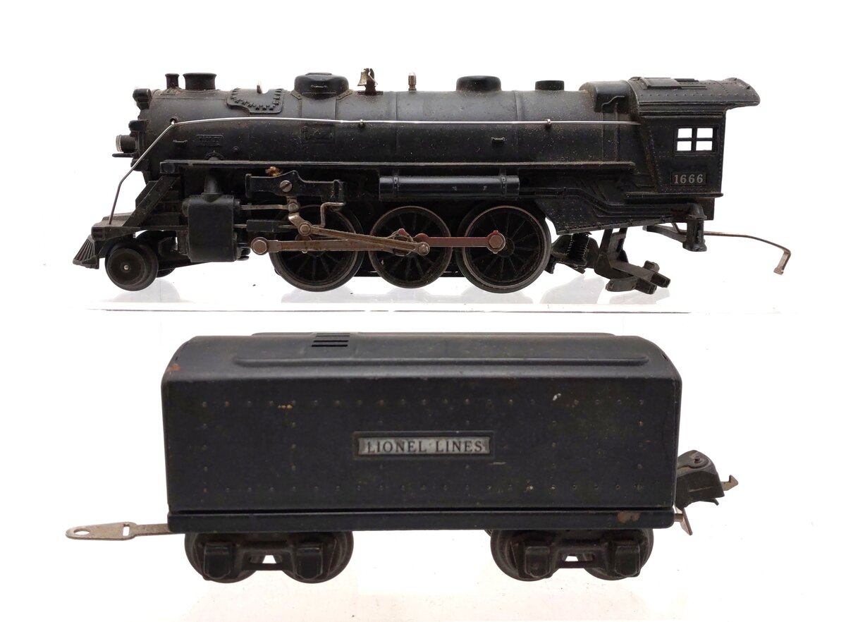 Lionel 1666 Vintage O 2-6-2 Die-Cast Steam Locomotive & w/2689T Tender/Box
