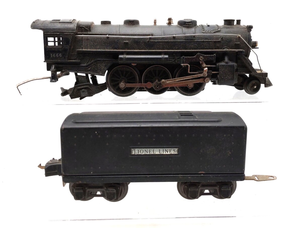 Lionel 1666 Vintage O 2-6-2 Die-Cast Steam Locomotive & w/2689T Tender/Box
