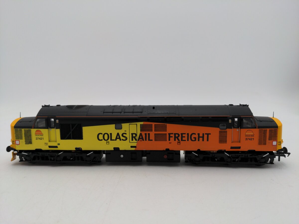 Bachmann 32-389 HO Scale Colas Rail Freight Diesel Locomotive #37421 EX