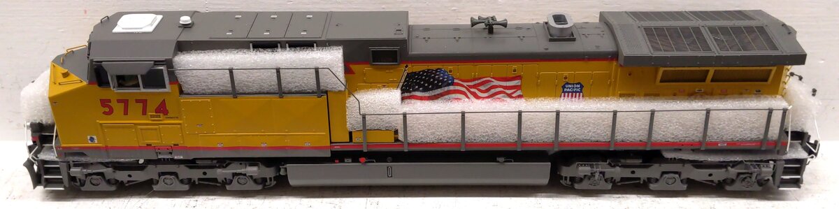 MTH 20-20013-1E O Gauge Union Pacific AC4400CW Diesel Locomotive #5774 w/ PS.2 LN/Box