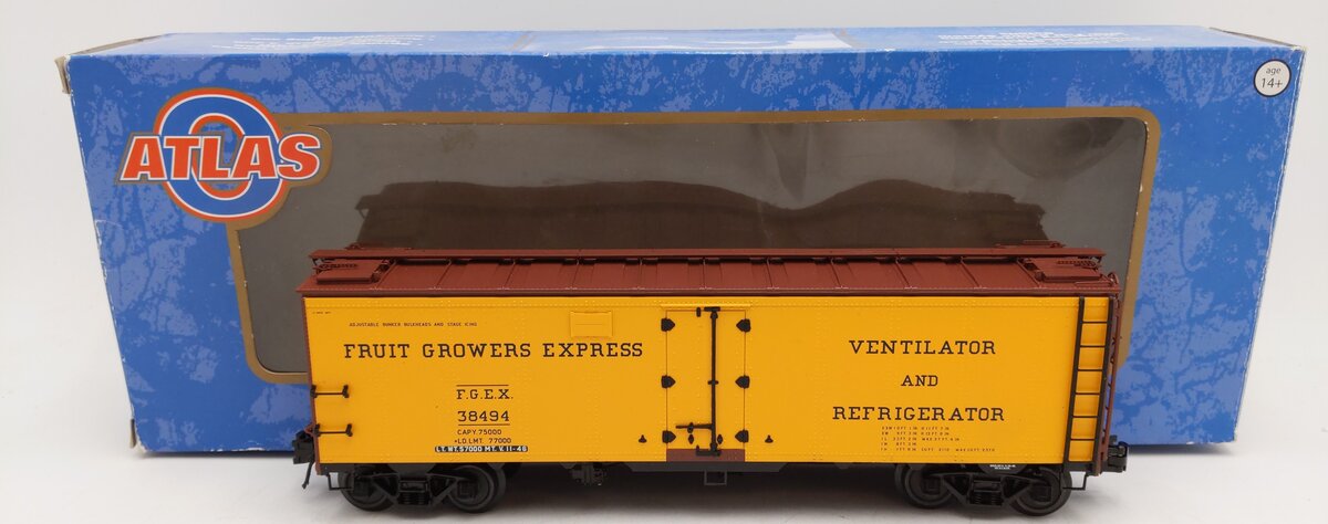 Atlas 3003903-1 O Scale Fruit Growers Express Refrigerator Car #38494 LN/Box