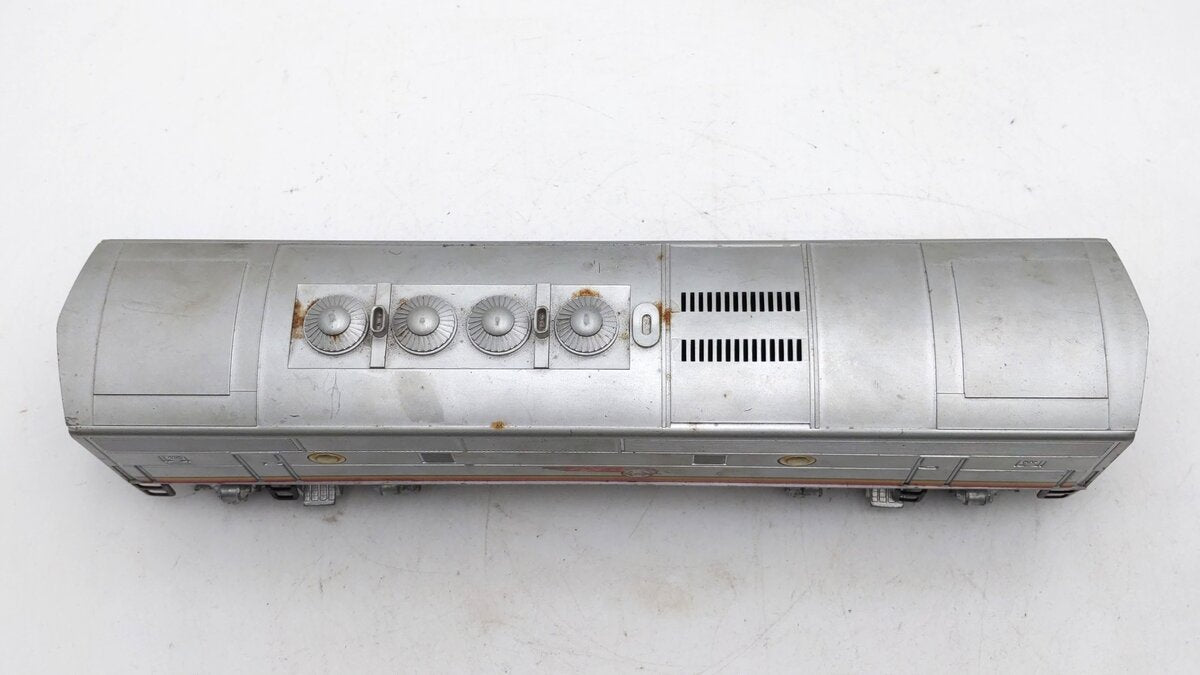 Lionel 2343C Vintage O Santa Fe F-3 Screen Top Non-Pwd. B-Unit Diesel Locomotive VG/Box