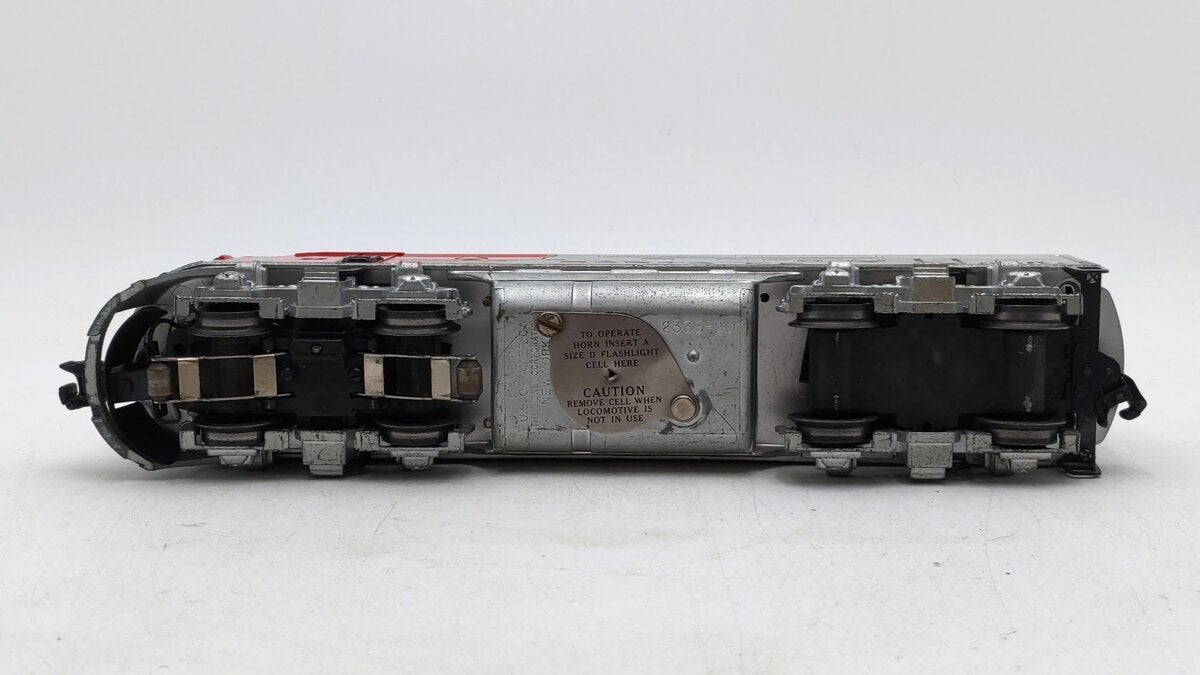 Lionel 2353T Vintage O Santa Fe F-3  Dummy Diesel Locomotive VG/Box