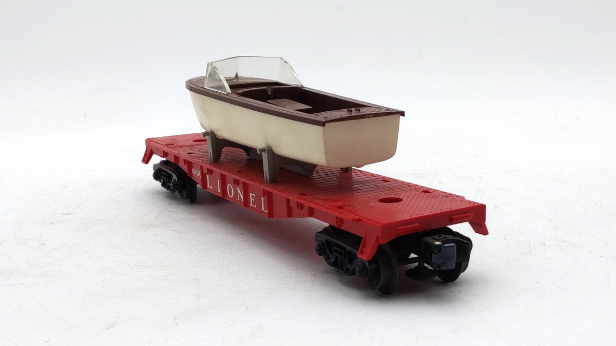 Lionel 6801 Vintage O Lionel Flatcar with Brown & White Boat EX/Box