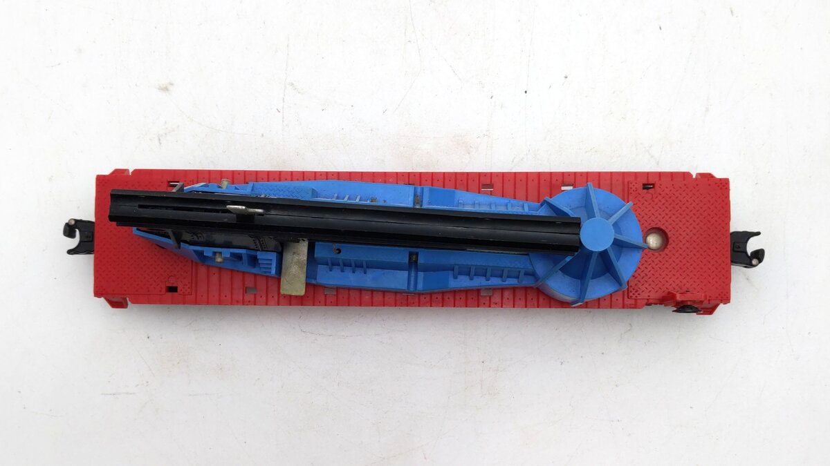 Lionel 6650 O Scale Vintage IRBM Rocket Launcher VG/Box