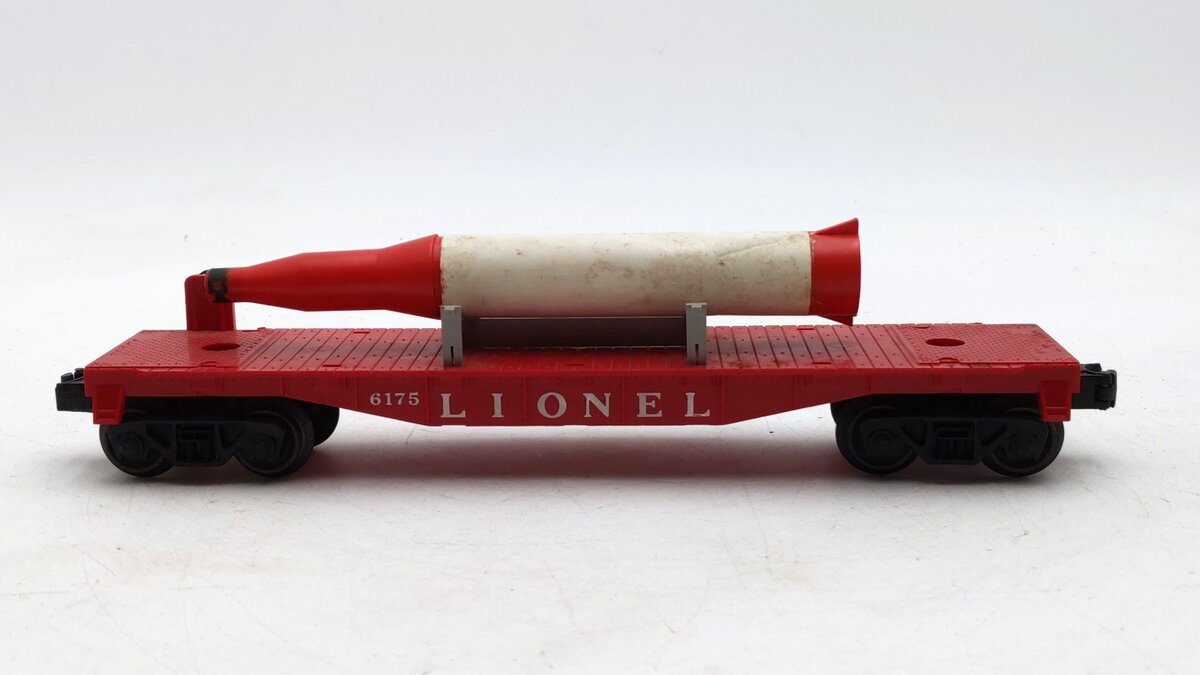 Lionel 6175 Vintage O Red Flatcar with US Navy Rocket VG/Box