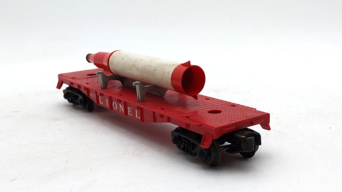 Lionel 6175 Vintage O Red Flatcar with US Navy Rocket VG/Box