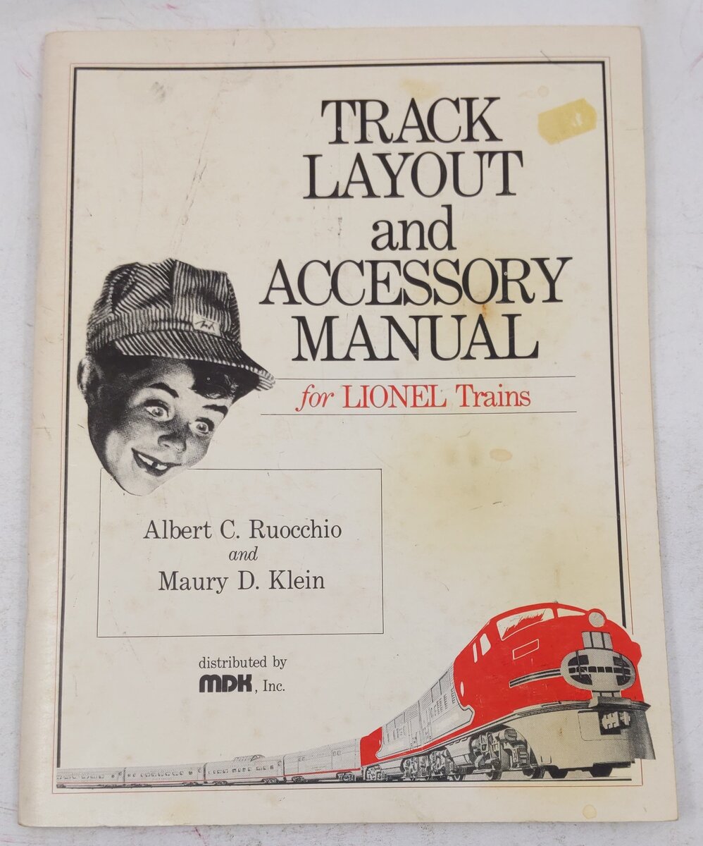 Track layout and accessory manual for Lionel trains Paperback Book VG