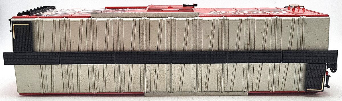 LGB 4291 G Scale Coca-Cola Cant Beat The Real Thing Reefer Car w/ Metal Wheels EX/Box
