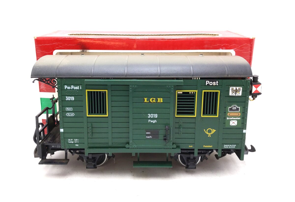 LGB 3019 G Scale Mail Post Car with Lights (Metal Wheels) EX/Box