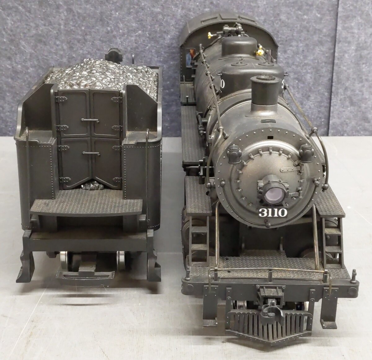 LGB 20872 G Santa Fe 2-8-2 Mikado Steam Locomotive & Tender #3110 with Sound EX/Box