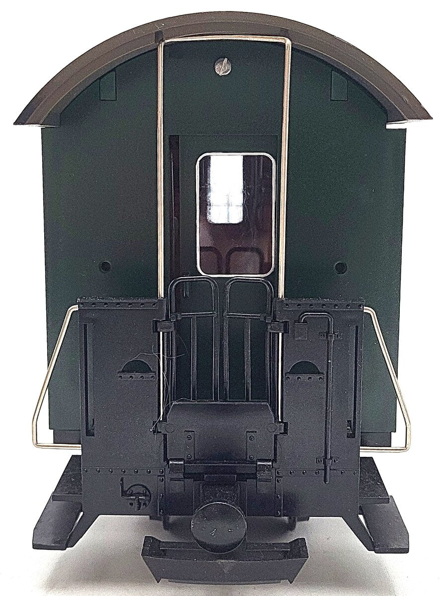 LGB 3071 G Scale DB Green 8-Wheel Passenger Car EX/Box