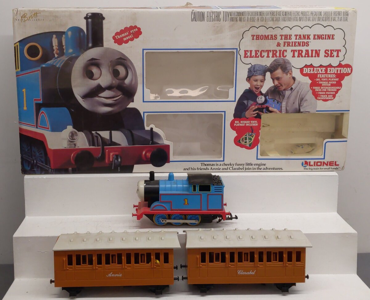 Lionel 8-81016 Thomas The Tank Deluxe Train Set EX/Box