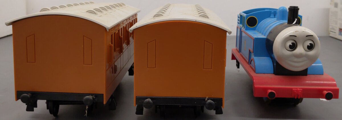 Lionel 8-81016 Thomas The Tank Deluxe Train Set EX/Box