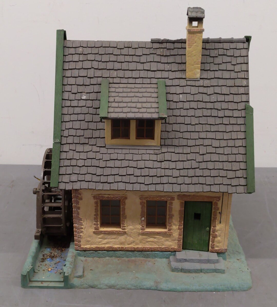 Pola 935 G Scale Operating Watermill VG/Box