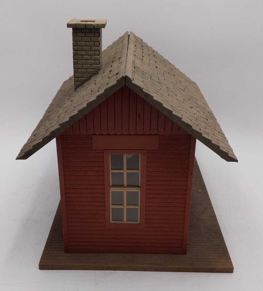 Pola 933 G Scale Cripple Creek Station Kit- Assembled VG/Box