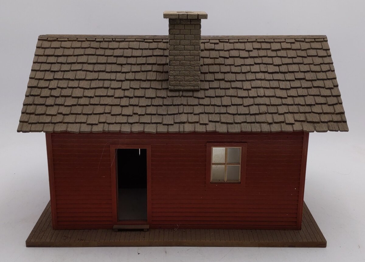 Pola 933 G Scale Cripple Creek Station Kit- Assembled VG/Box