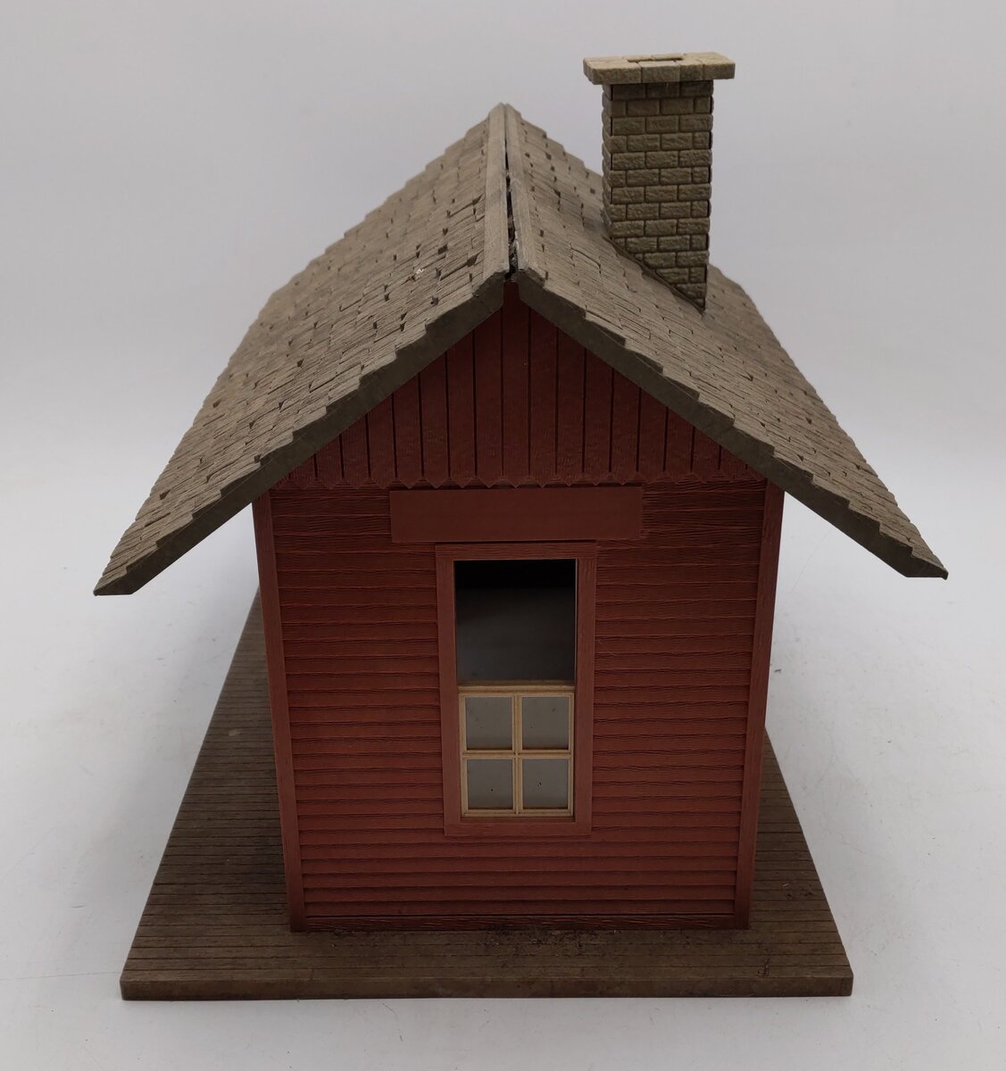 Pola 933 G Scale Cripple Creek Station Kit- Assembled VG/Box