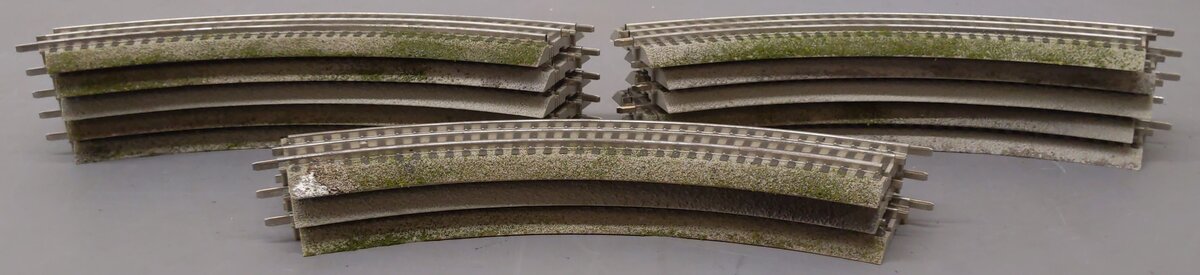 Lionel 6-12015 FasTrack O36 45-Degree Curved Track (13) VG