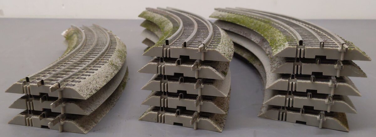 Lionel 6-12015 FasTrack O36 45-Degree Curved Track (13) VG