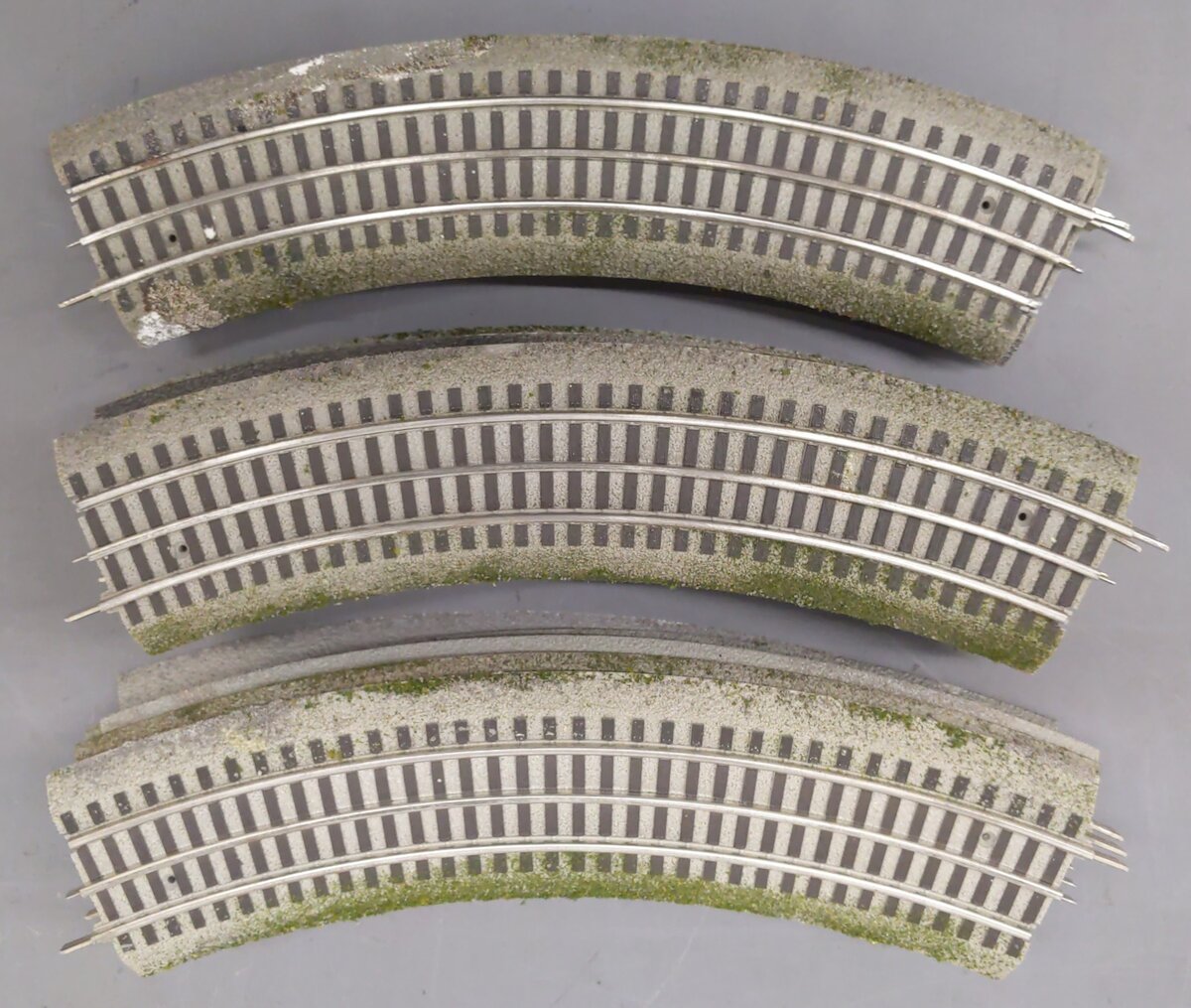 Lionel 6-12015 FasTrack O36 45-Degree Curved Track (13) VG