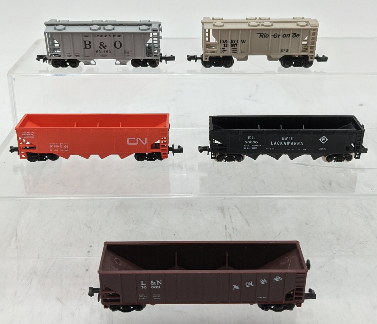 Atlas & Others N Scale Assorted Hoppers [5] EX