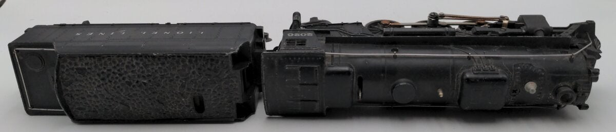 Lionel 2026 Vintage O 2-6-4 Die-Cast Steam Locomotive w/ 6466W Tender VG