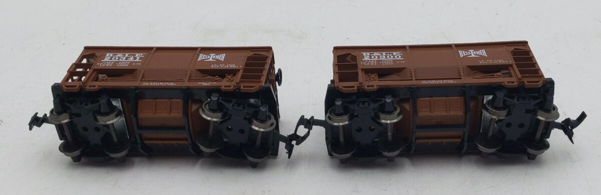 Model Power 869 Bessemer & Lake Erie 2 Pack Ore Car #20300 and #20341 NIB