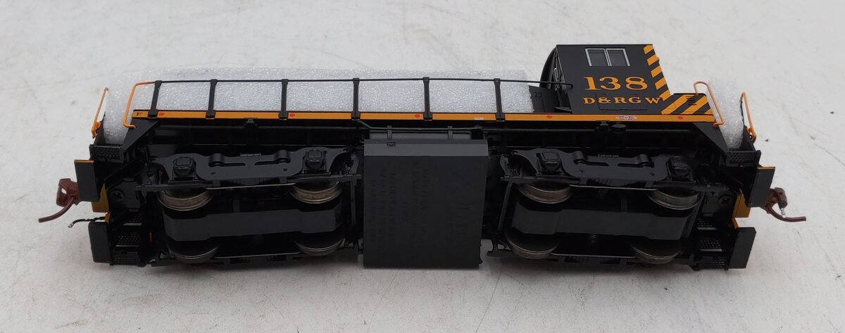 Rapido Trains 027521 HO DRGW EMD SW1200 Diesel Locomotive DCC/Sound #138