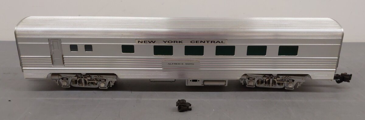 Aristo-Craft 32503 G New York Central "Alfred E. Smith" Diner Car (Metal Wheels) VG