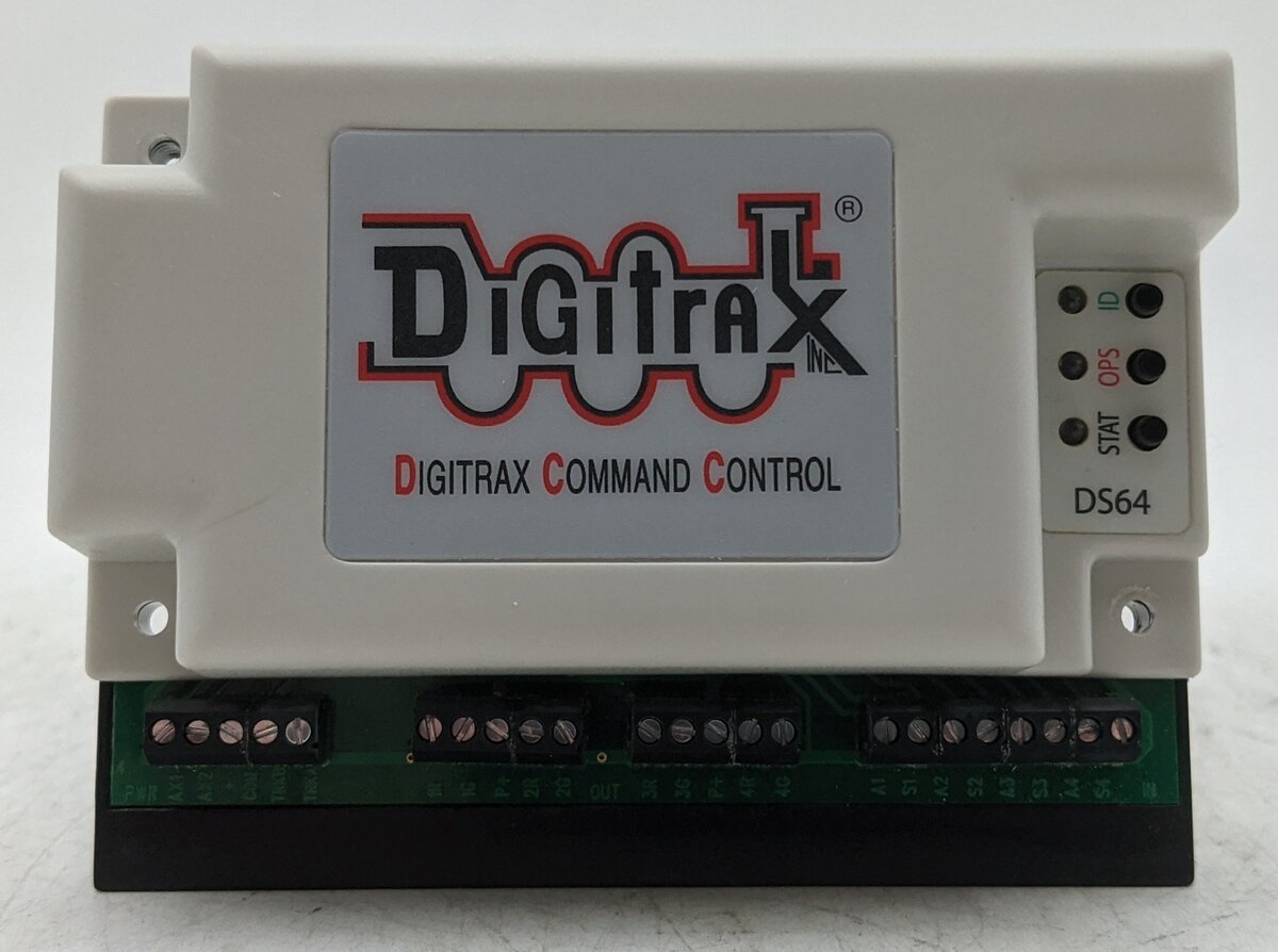 Digitrax DS64 Quad Stationary Decoder LN