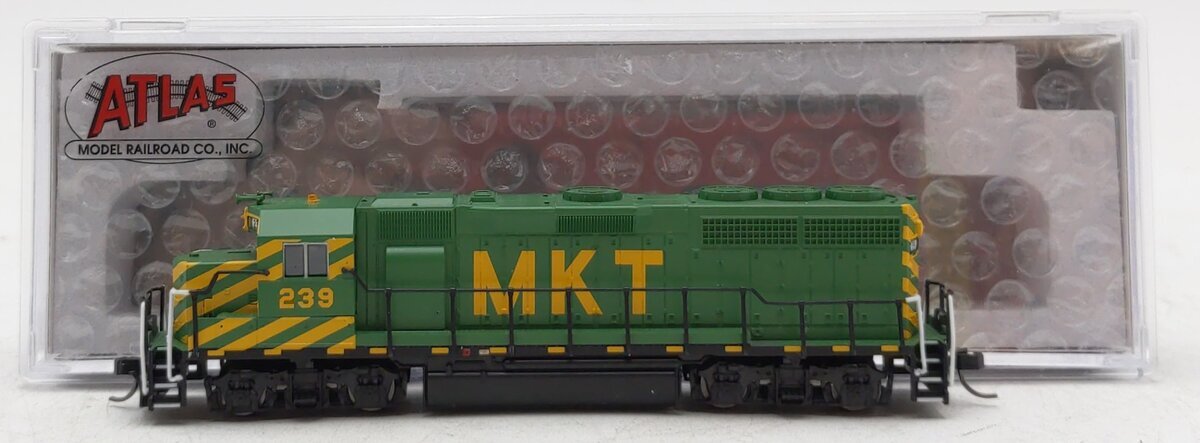 Atlas 40005283 N MKT EMD GP40 Diesel Locomotive Sound & DCC w/Ditch Lights #239