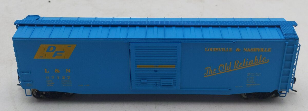 InterMountain 45915-04 HO Scale L&N 50' PS-1 BoxCar #97127 LN/Box