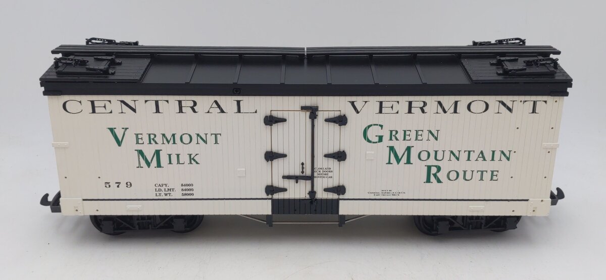 USA Trains R16018A G Vermont Milk U.S Refrigerator Cars (White/Black) #579 LN/Box