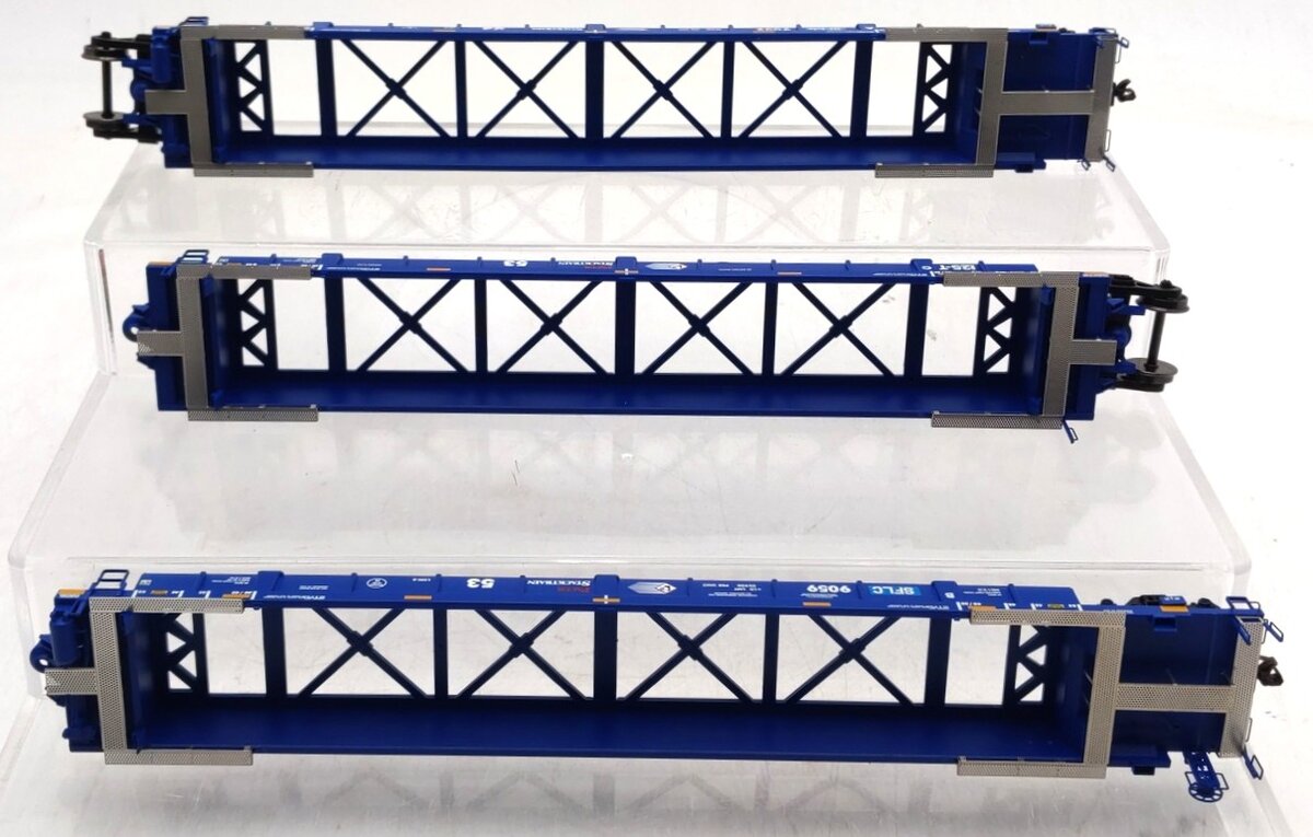 Atlas 20004609 HO BNSF (SFLC) 53' Articulated Well Cars (Blue/White/Red) #9059