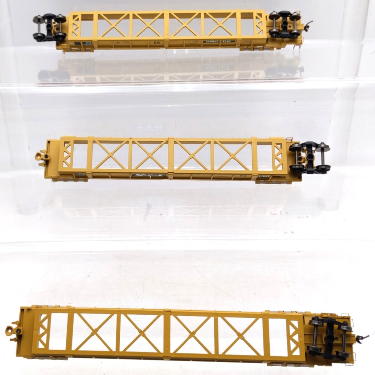 Atlas 20004619 HO TTX 53' Articulated Well Cars (Yellow/Black) #728621