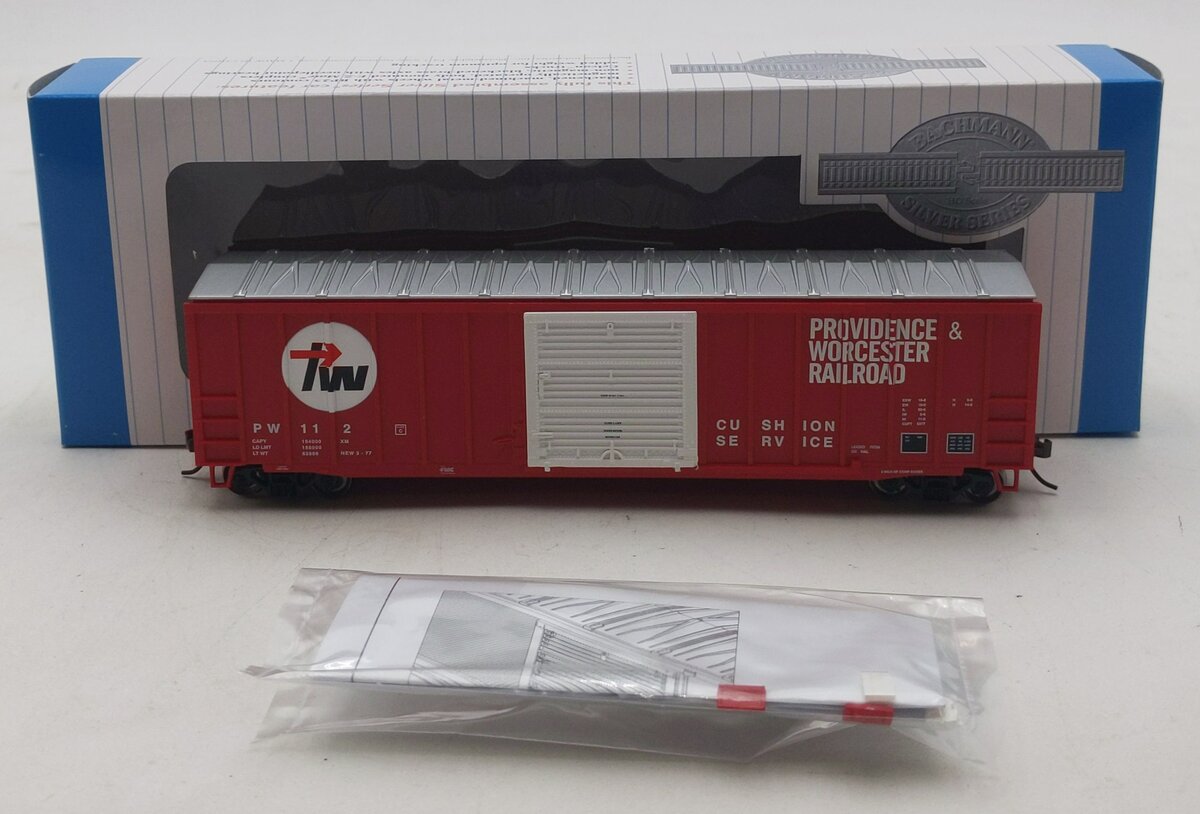 Bachmann 19604 HO Providence & Worcester 50'6 w/ Sliding-Door Boxcar