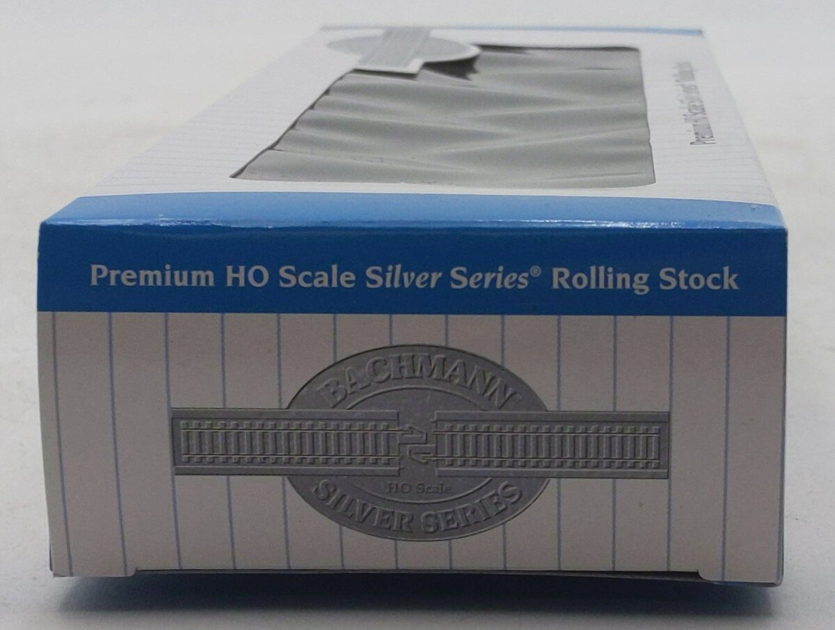 Bachmann 19604 HO Providence & Worcester 50'6 w/ Sliding-Door Boxcar