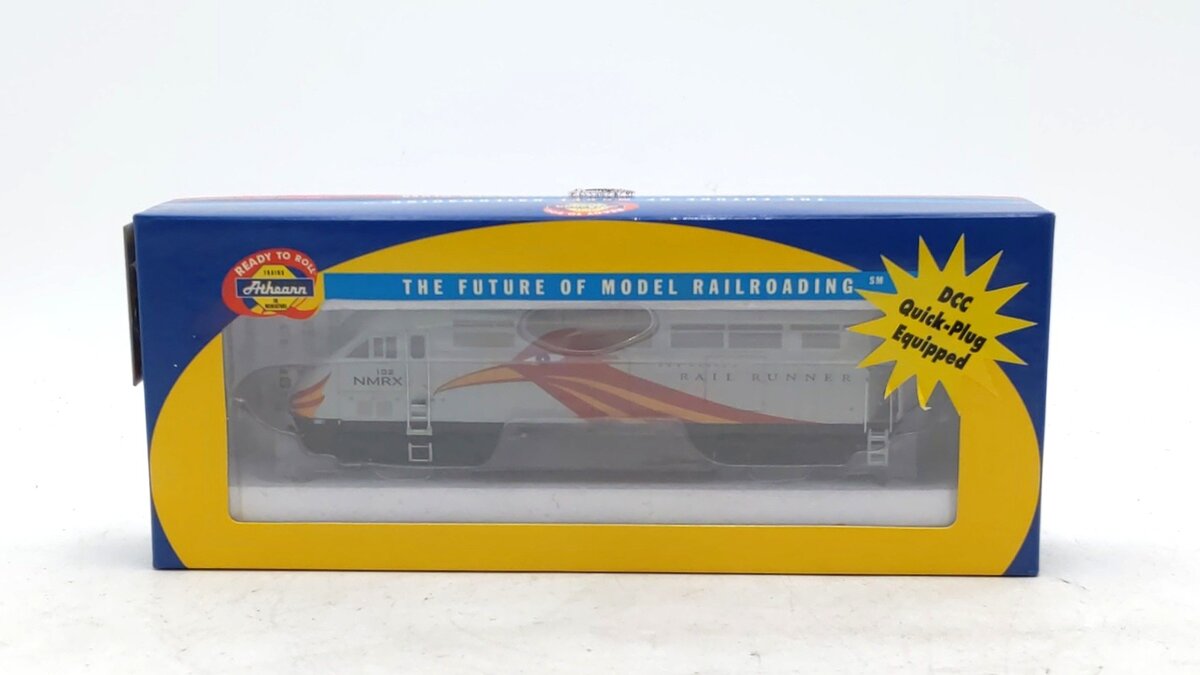 Athearn 26301 HO Scale New Mexico DOT/Rail Runner F59PHI Diesel Locomotive #102